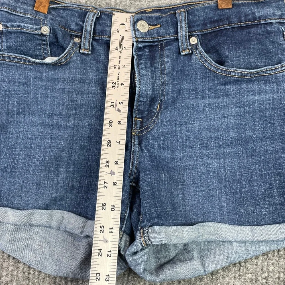 Levi's Mid Length Shorts Womens 28 Blue Denim Cuffed Stretch Casual Summer